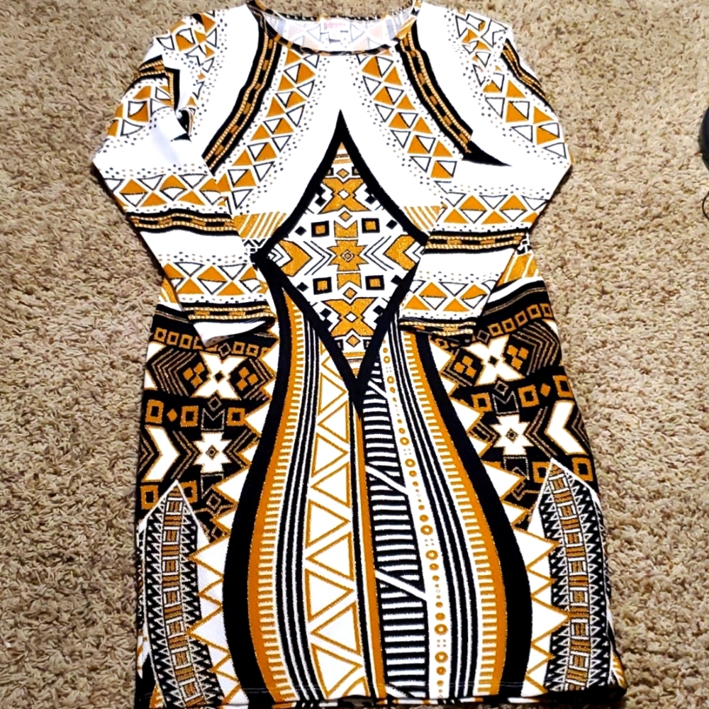 NWOT Lularoe form fitting dress